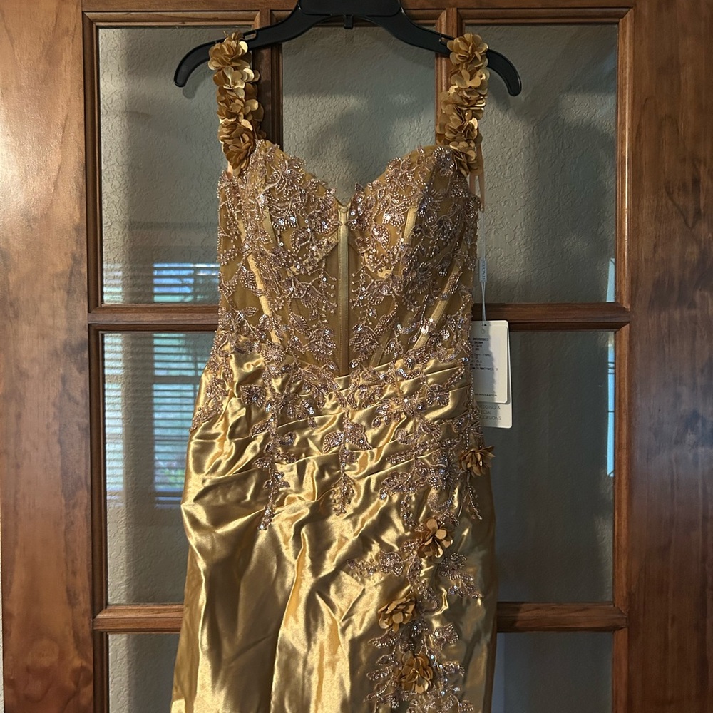 Luxurious Gold Floral Embellished Prom Dress